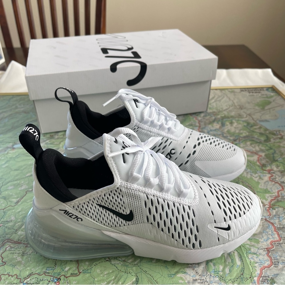 Nike Air Max 270